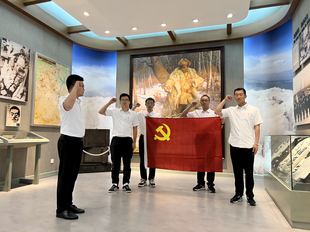 踏尋先輩足跡 弘揚(yáng)民族精神——國藥集團(tuán)重慶醫(yī)藥設(shè)計院有限公司駐長春項(xiàng)目部開展七一主題黨日活動